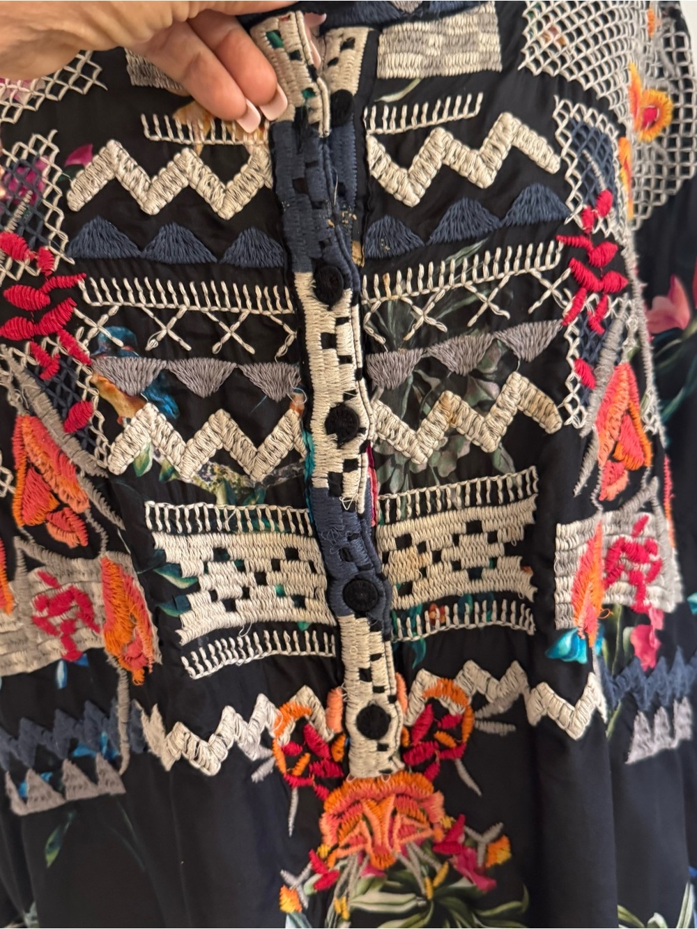 Johnny Was Black Embroidered Floral Tunic with Multicolor Accents - Picture 4 of 6